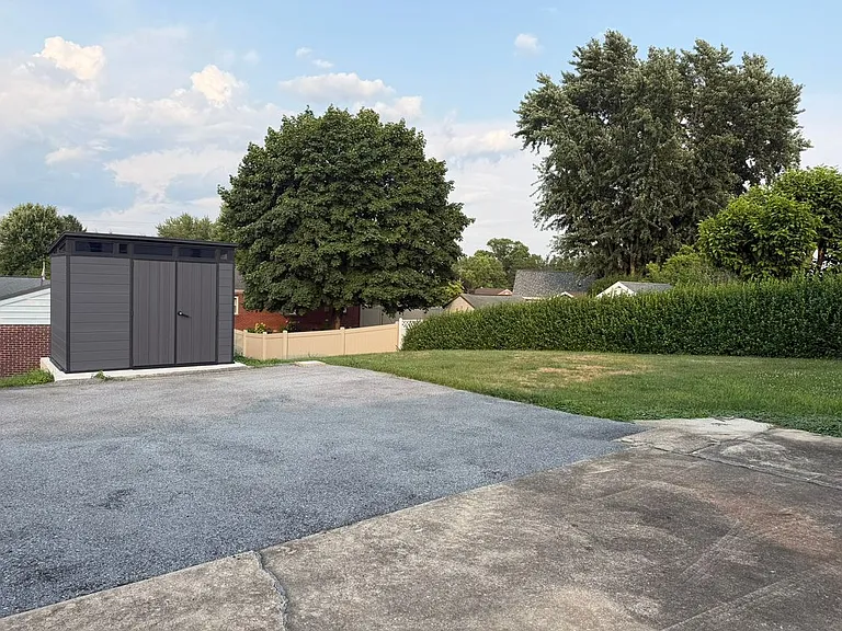 1012 State Dr — Photo 19