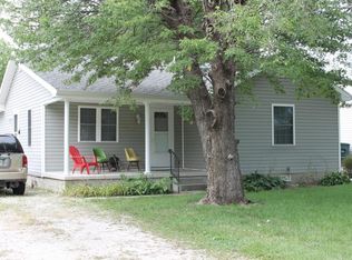2013 N Maplewood Ave, Muncie, IN 47304