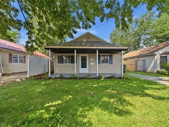 715 S Logan St, Elyria, OH 44035