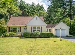 28 Old Farms Rd, West Simsbury, CT 06092