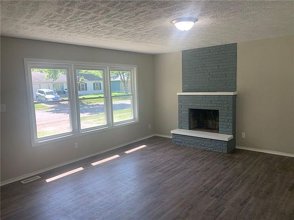 4th image of 4426 Barnor Dr