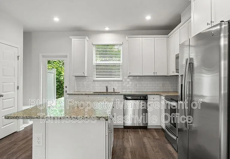 1219 Hope Village Way — Photo 10