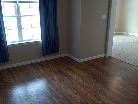 4th image of 1 Eldorado Dr APT D