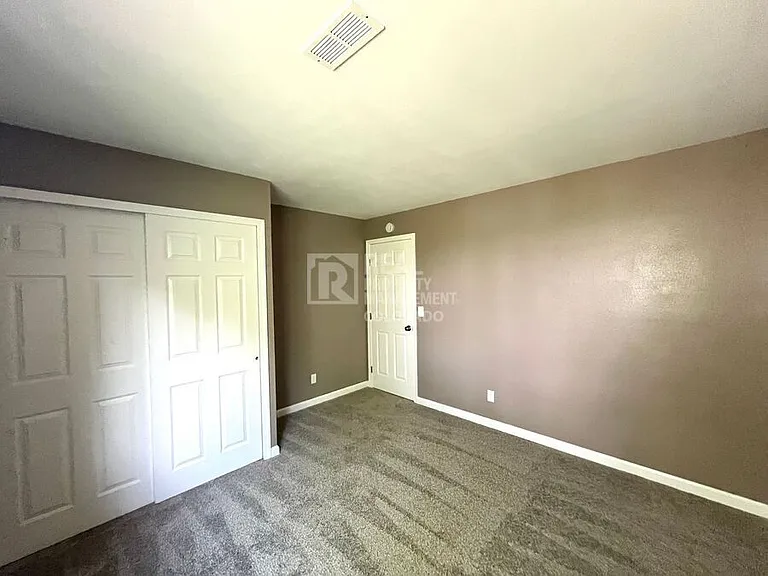 918 Tenderfoot Hill Rd #201 — Photo 10