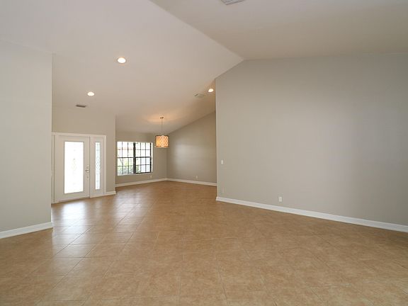 Home For Sale In Pine Tree Golf Club