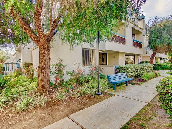 2nd image of 2204 River Run Dr Unit 16