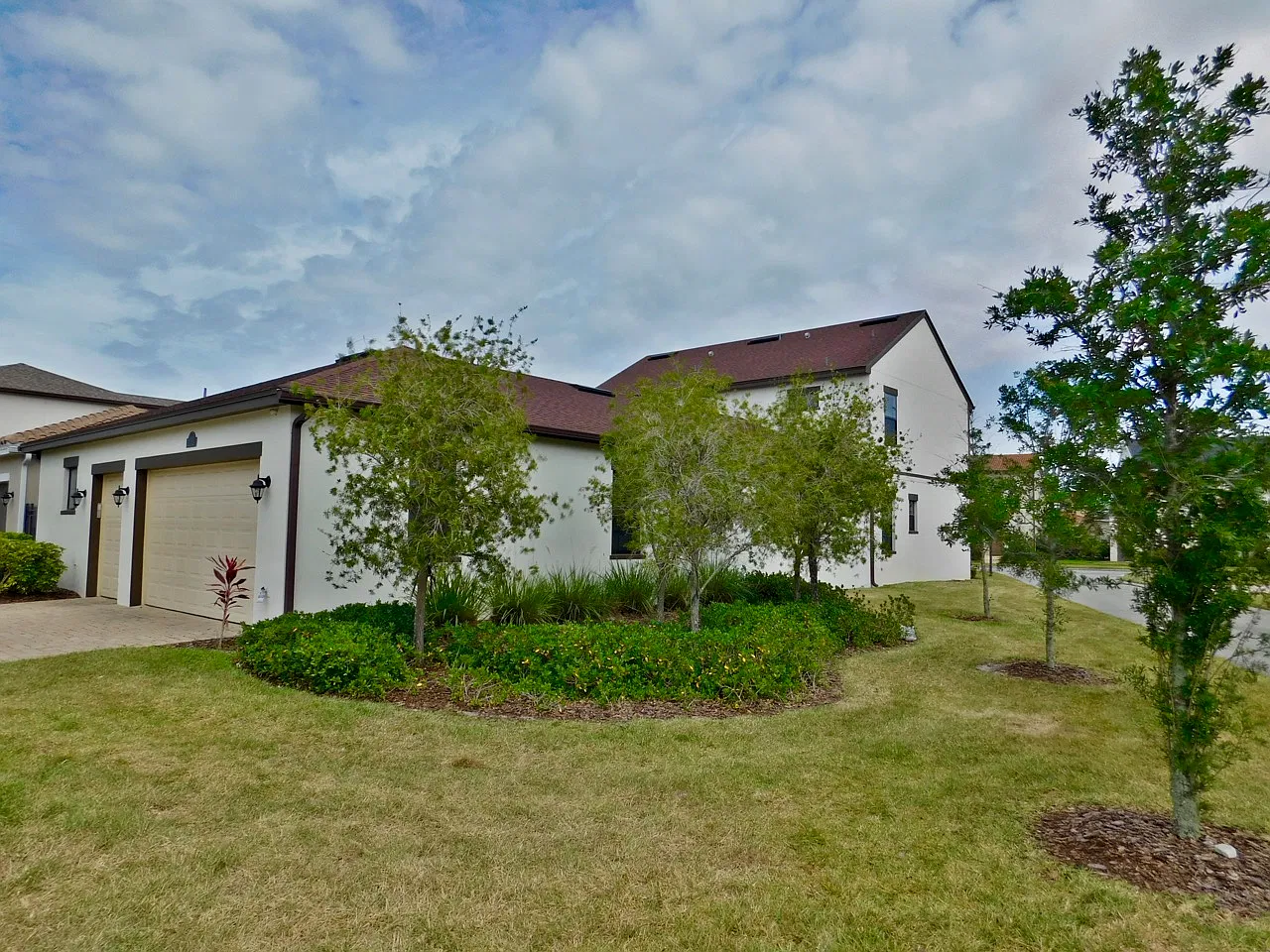 4 bed, 3.5 bath, 2849 sqft, $4,000 — Photo 3