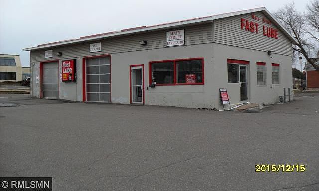 1st image of 865 Main St S