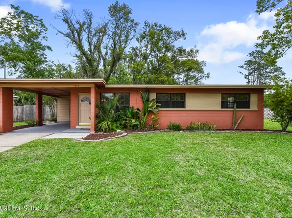1973 DEBUTANTE Drive, Jacksonville, FL 32246