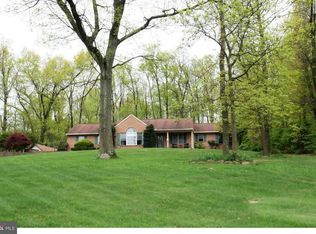 60 Lovell Ln, Glenmoore, PA 19343