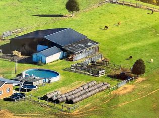 980 Jericho Rd, Russell Springs, KY 42642