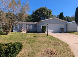 1412 Arborcrest Dr, Elkhart, IN 46516