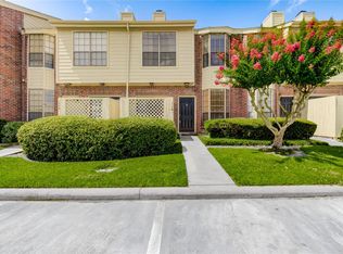 2121 El Paseo St APT 1305, Houston, TX 77054