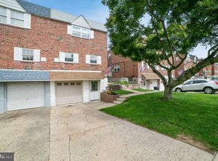 815 Strahle St, Philadelphia, PA 19111