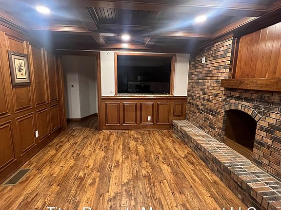 2nd image of 1155 Racine Rd #10554072