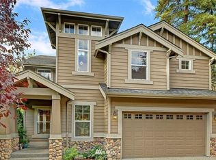 7427 NE 203rd Ln, Kenmore, WA 98028