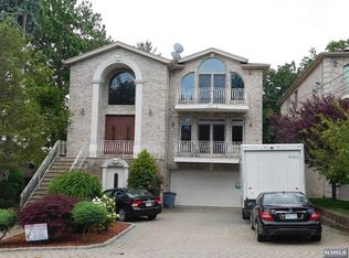 96 Edgewater Rd, Cliffside Park, NJ 07010