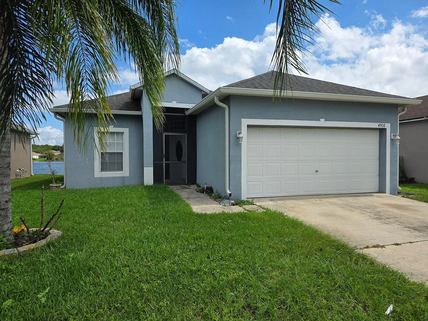 Three Bedroom House at Waterside Estates in Orlando — Photo 2