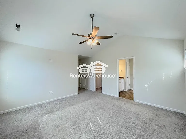 553 McFarland Rd — Photo 17