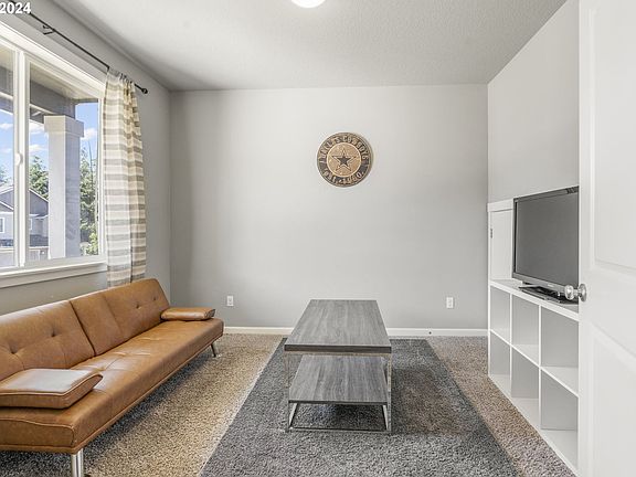 5th image of 10708 NE 109th St