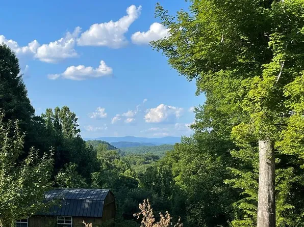 24120 Troublesome Hollow Rd, Abingdon, VA 24211