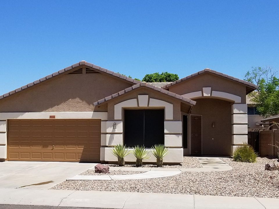 1st image of 9046 W Clara Ln