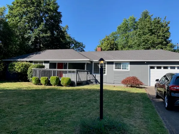 15720 SE Francis Ave, Milwaukie, OR 97267