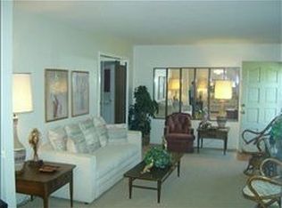 319 Hampshire Dr, Clarksville, TN 37043