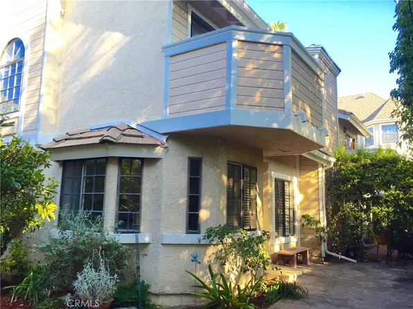 689 W Sierra Madre Blvd, Sierra Madre, CA 91024