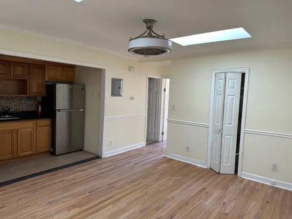 11215 Francis Lewis Blvd, Queens Village, NY 11429