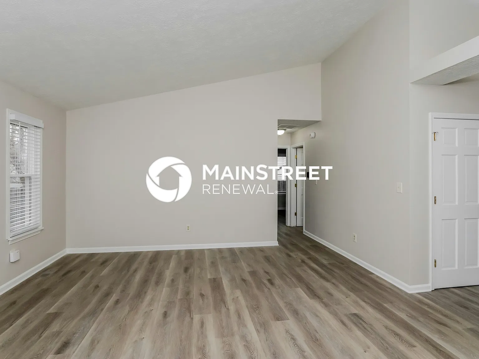 4131 Robertson Court — Photo 4