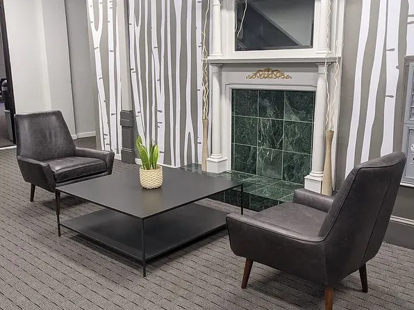 1000-1010 Bush Street