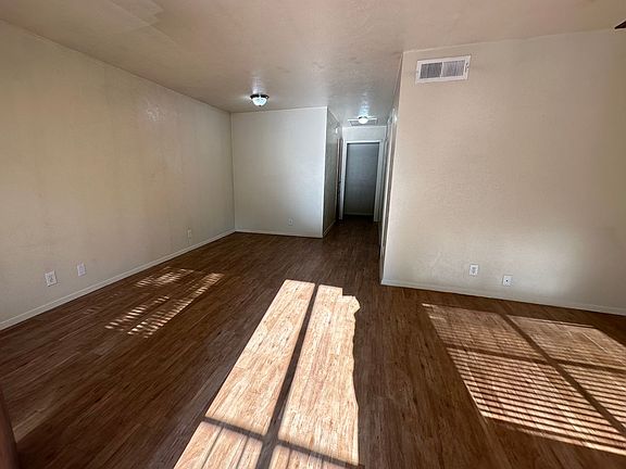 4th image of 1115 N Austin St APT 4