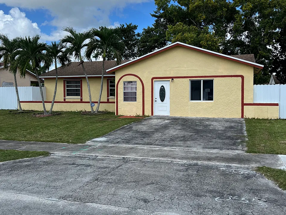 13333 SW 255th Ter