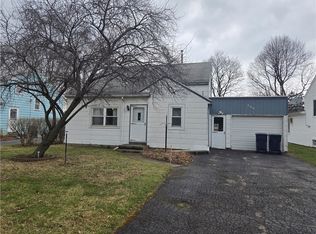 206 Haddon Rd, Rochester, NY 14626