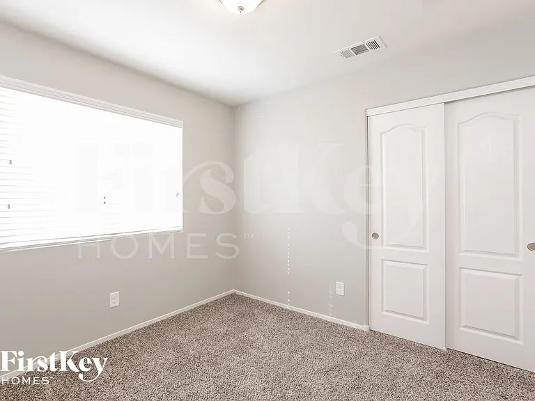 1900 Toscanini Way — Photo 16