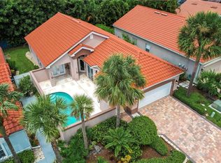 359 Pindo Palm Dr, Naples, FL 34104