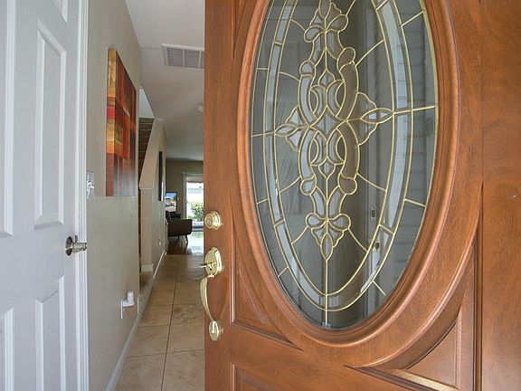 4th image of 2930 Driftwood Pl APT 38