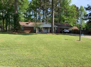 6803 Mount Magazine Cv, Pine Bluff, AR 71603
