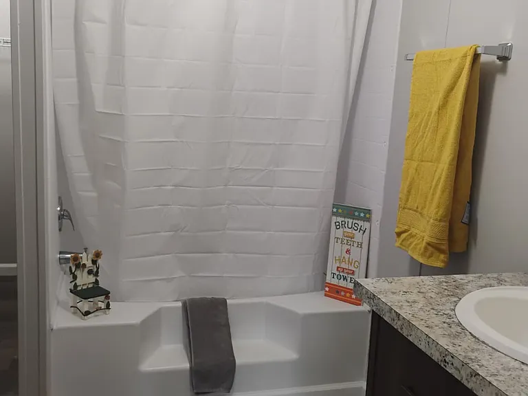 166 Elm Dr — Photo 9