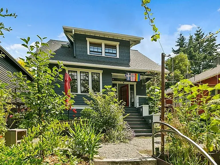 4818 51st Ave S — Photo 39