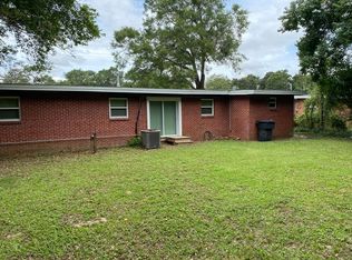6210 Hilltop Rd, Pensacola, FL 32504