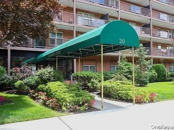 20 Wendell Street #7F, Hempstead, NY 11550
