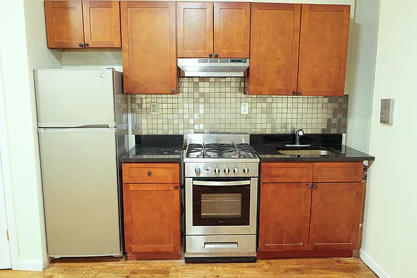 Rented by Bohemia Realty Group | media 2