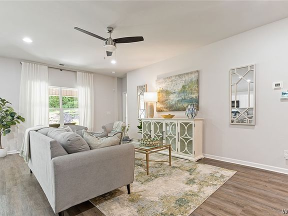 5th image of 13940 Sir Lancelot Dr