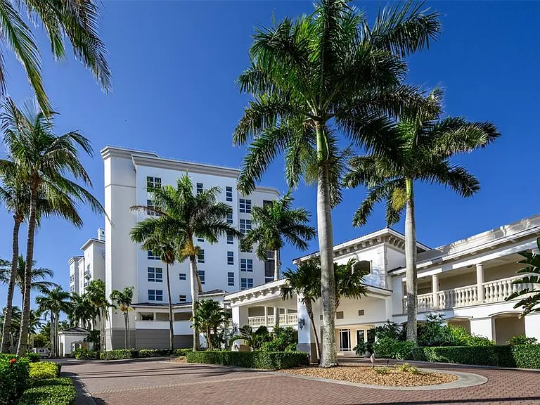 3313 Sunset Key Cir #306 — Photo 3