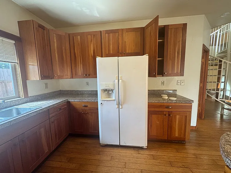 1163 Aloha Way — Photo 11