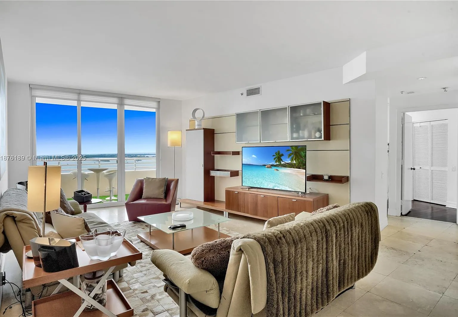Two Tequesta Point Condo — Photo 3