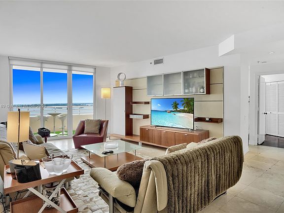 3rd image of 808 Brickell Key Dr APT 2506