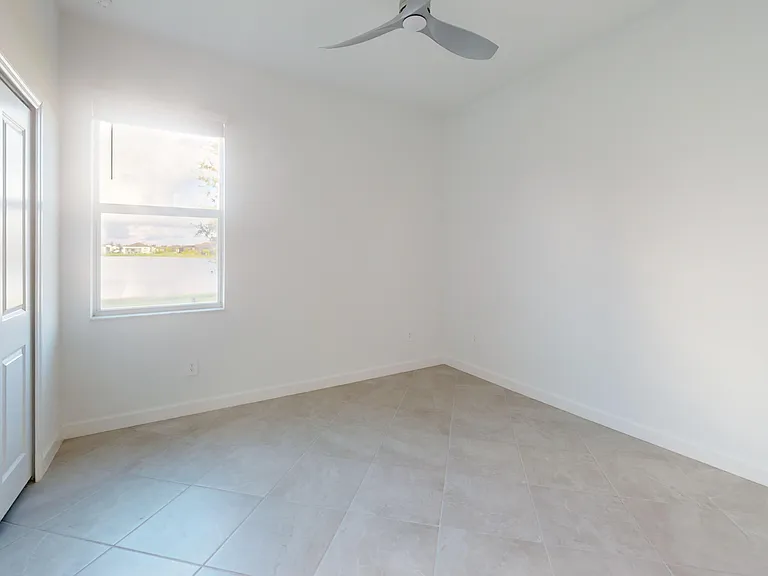 8535 Saint Kitts Cir — Photo 12